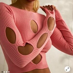 Urban Outfitters Cut Out Slash Top Size Medium